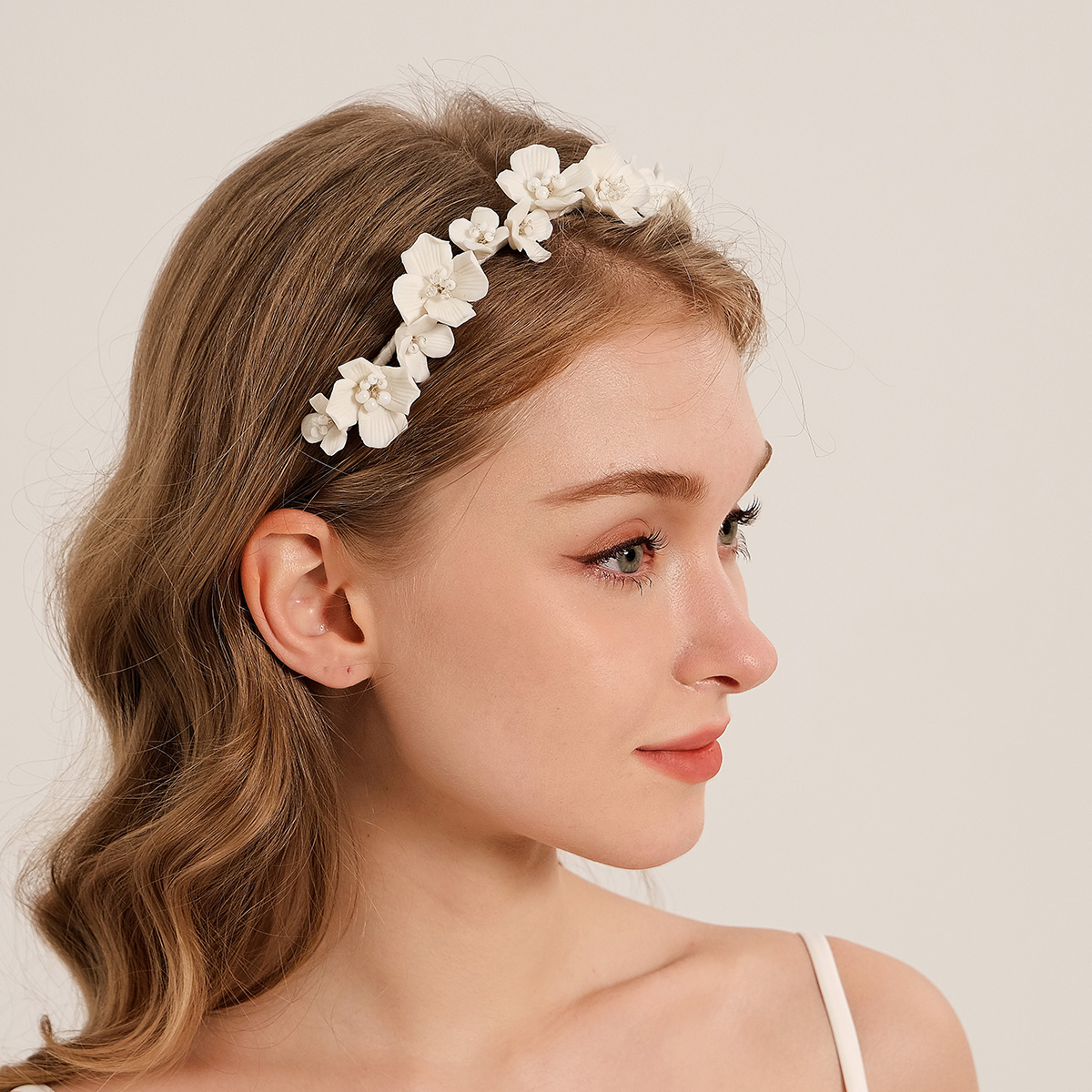 Efily เจ้าสาวดอกไม้สีขาวผม Hoo - Wedding Arch Flower บทวิจารณ์และราคา